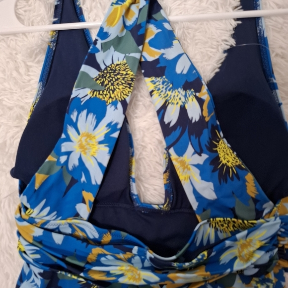 Adore Me Women's Bathing Suit Swimwear One Piece Blue Multi Floral M - Picture 11 of 11